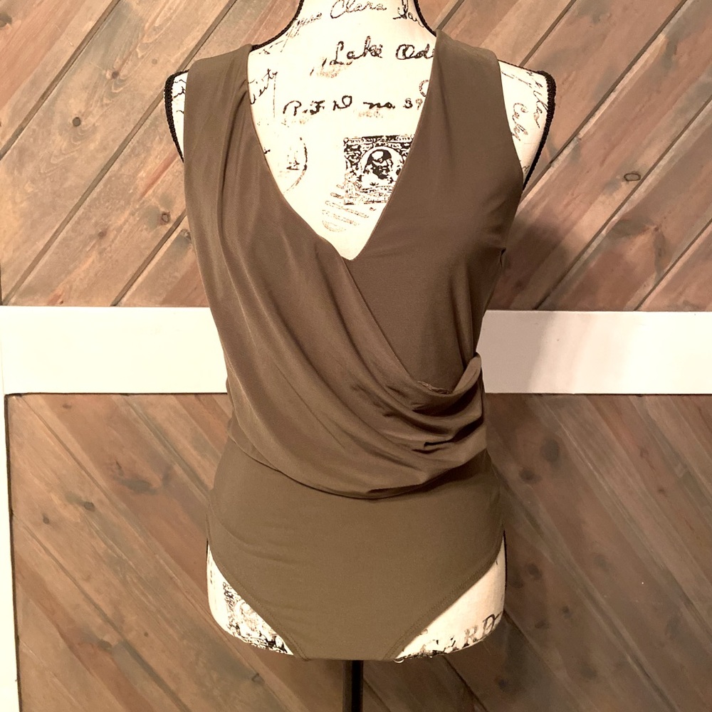 NWT FashionNova Bodysuit